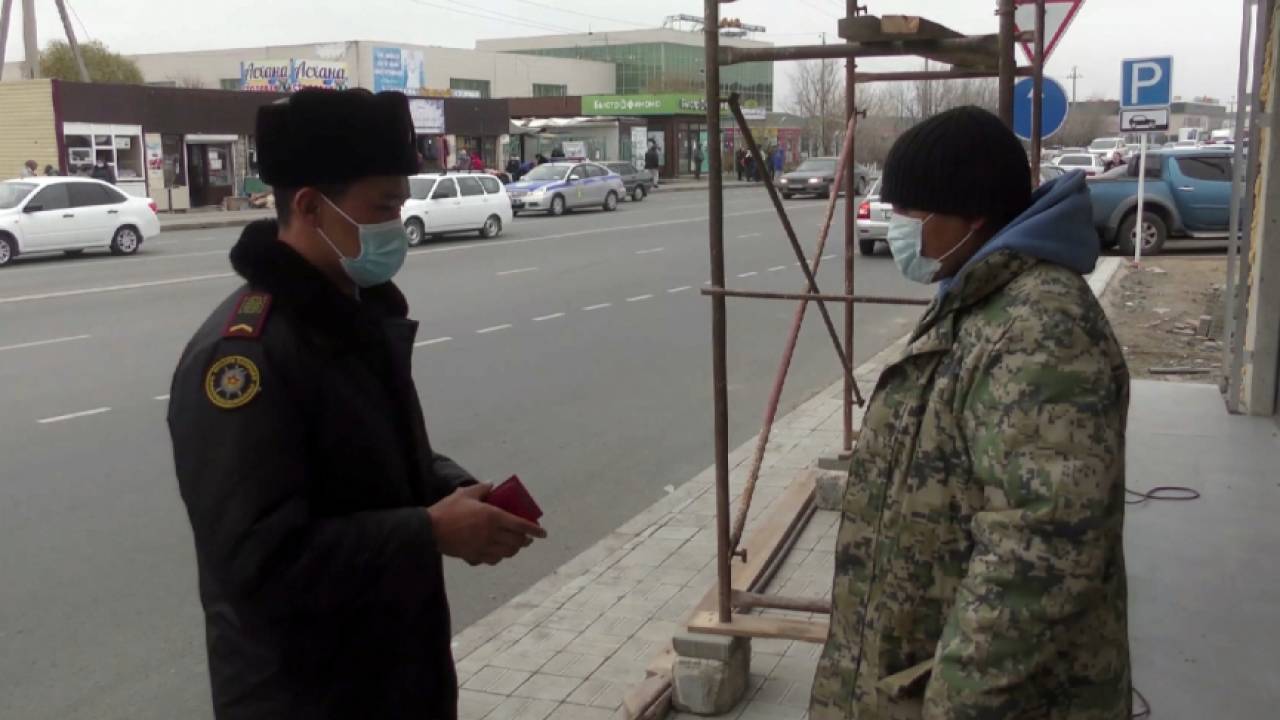 Қазақстандықтарға камуфляж форма кигені үшін айыппұл салынады