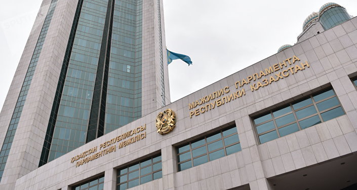 Мәжілістің қазіргі депутаттары Nur Otan праймеризінде жеңіске жетті