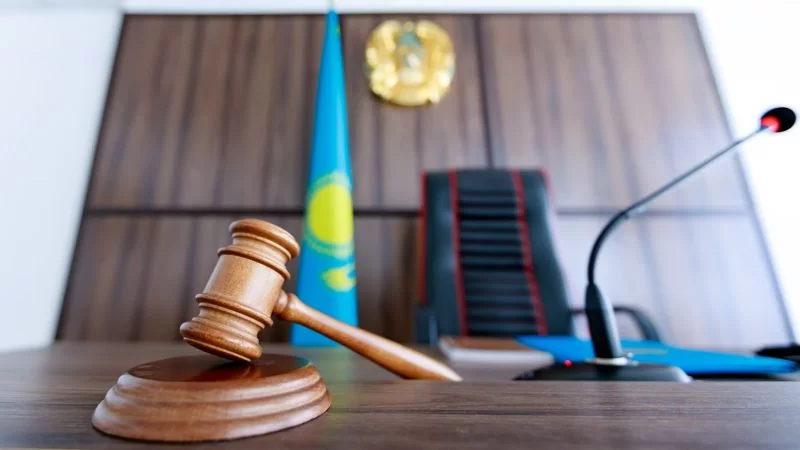 Оралда 23 млн теңгені қолма-қол ақшаға айналдырған дроппер сотталды