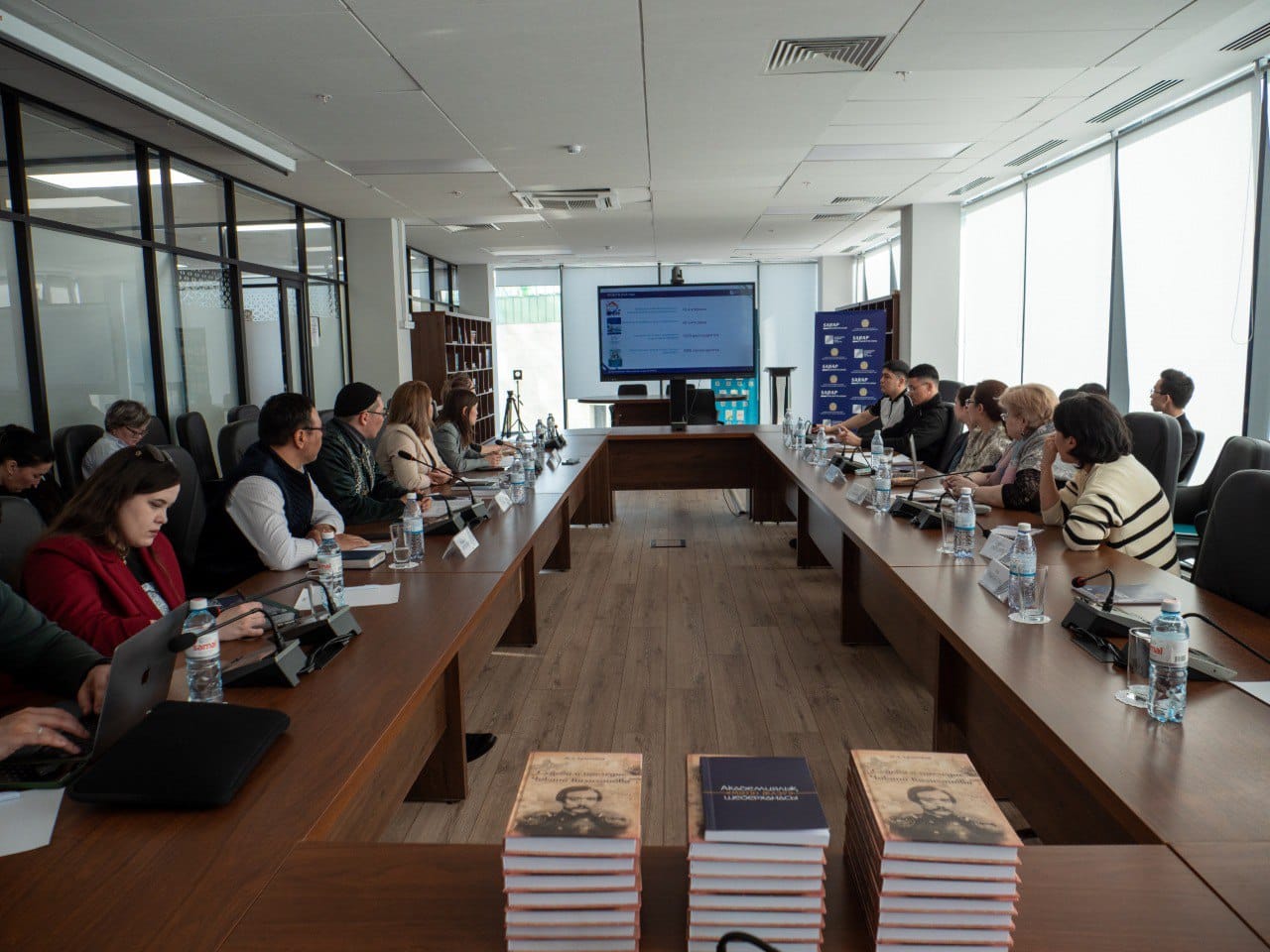 Астанада Ұлттық құрылтайдың IV отырысының нәтижелері талқыланды