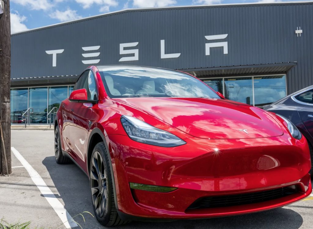 Tesla компаниясының оқыту әдістемесі:   компания автомобиль нарығында қандай төңкеріс жасады