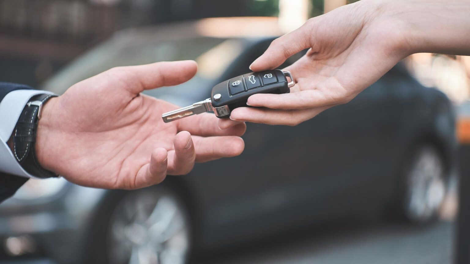 Қосымша бас ауыртпайтын автокредит: Swiss Capital – ең үздік таңдау