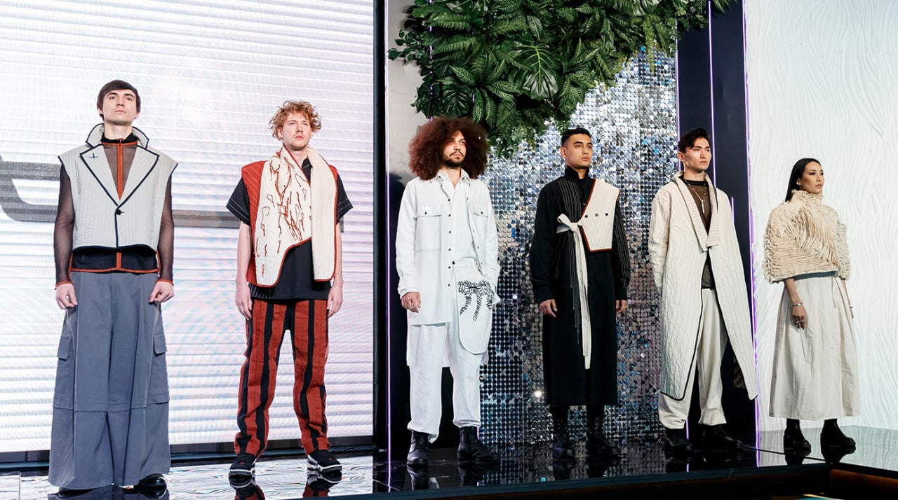 28–30 шілде аралығында Алматы қаласы Орталық Азия өңіріндегі fashion-индустрия өкілдері үшін тағы да тартылыс орталығына айналмақ: «Атакент» ҚІЫО кешенінде 36-шы Central Asia Fashion Autumn-2025 Халықаралық сән көрмесі және 6-шы Eliteline-2025 Халықаралық аяқ киім, тері, былғары және аксессуарлар көрмелері өтеді