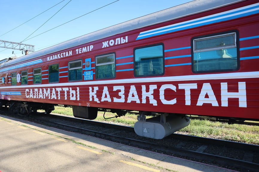«САЛАМАТТЫ ҚАЗАҚСТАН» МЕДИЦИНАЛЫҚ ПОЙЫЗЫ ПАВЛОДАР ОБЛЫСЫНЫҢ ТҰРҒЫНДАРЫН ҚАБЫЛДАУДА