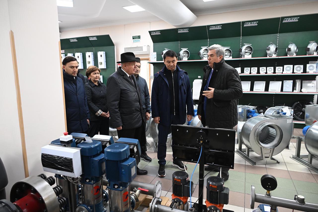 Алматы әкімі жетекші кәсіпорындардың жұмысын тексерді