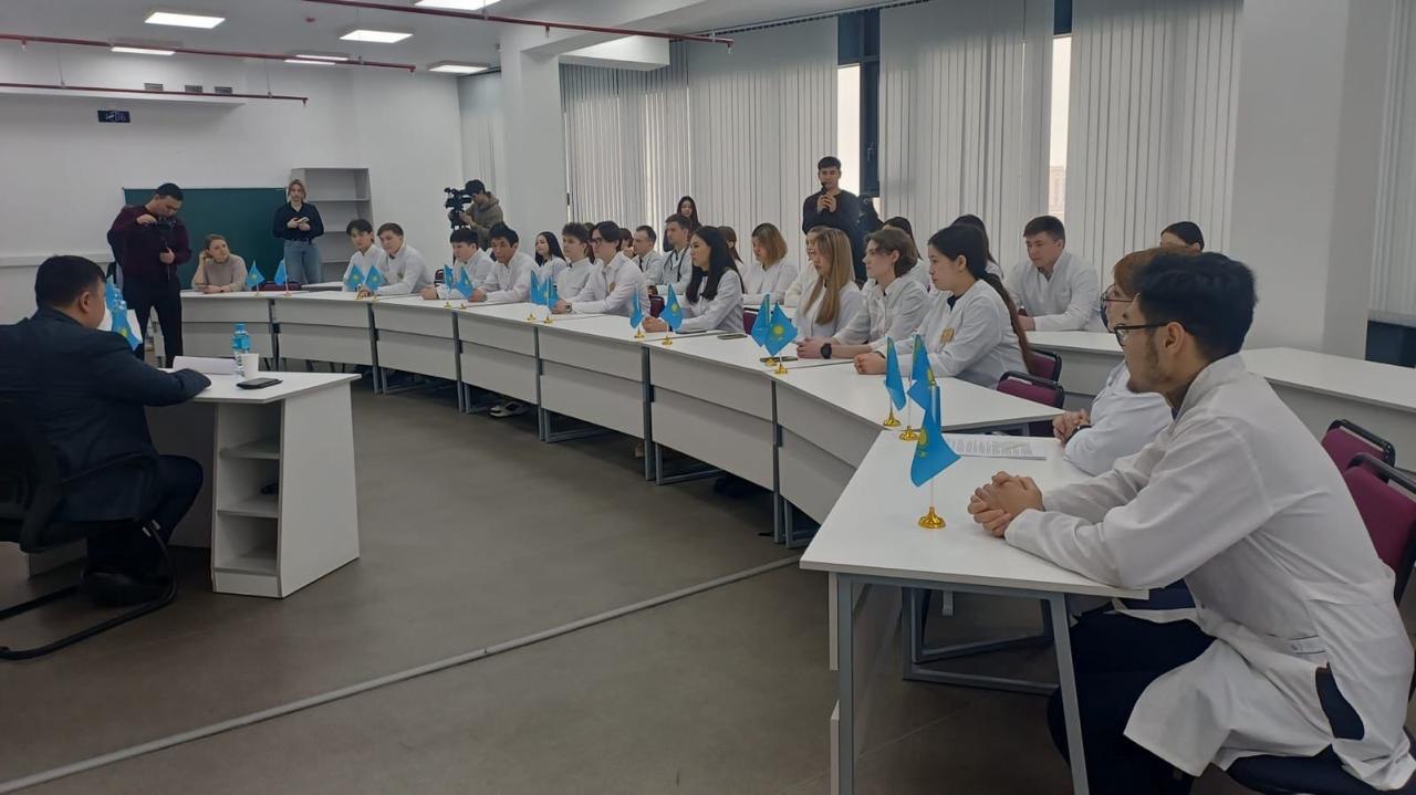 Петропавл қаласында Kozybayev University базасында «Қазақстанның заманауи Конституциялық моделі» атты пікірталас алаңы ұйымдастырылды