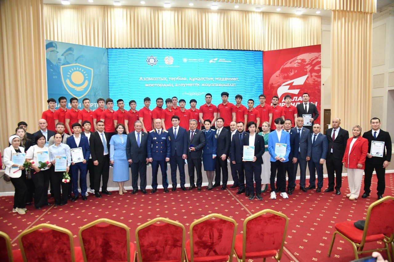 Спорт және тәрбие арқылы – құқықтық мәдениетке: Атыраудағы ауқымды кездесудің қорытындысы