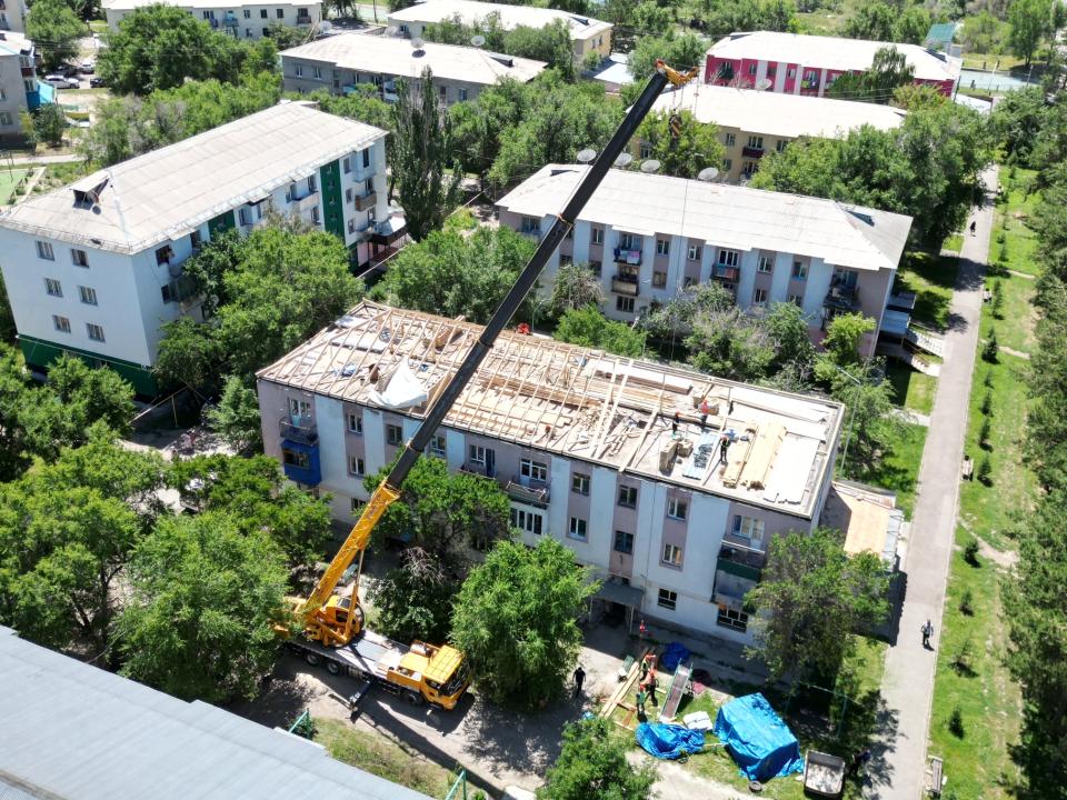 «Таза Қазақстан»: Текеліде жыл соңына дейін 15 үйдің шатыры мен 14 үйдің қасбеті жаңартылады
