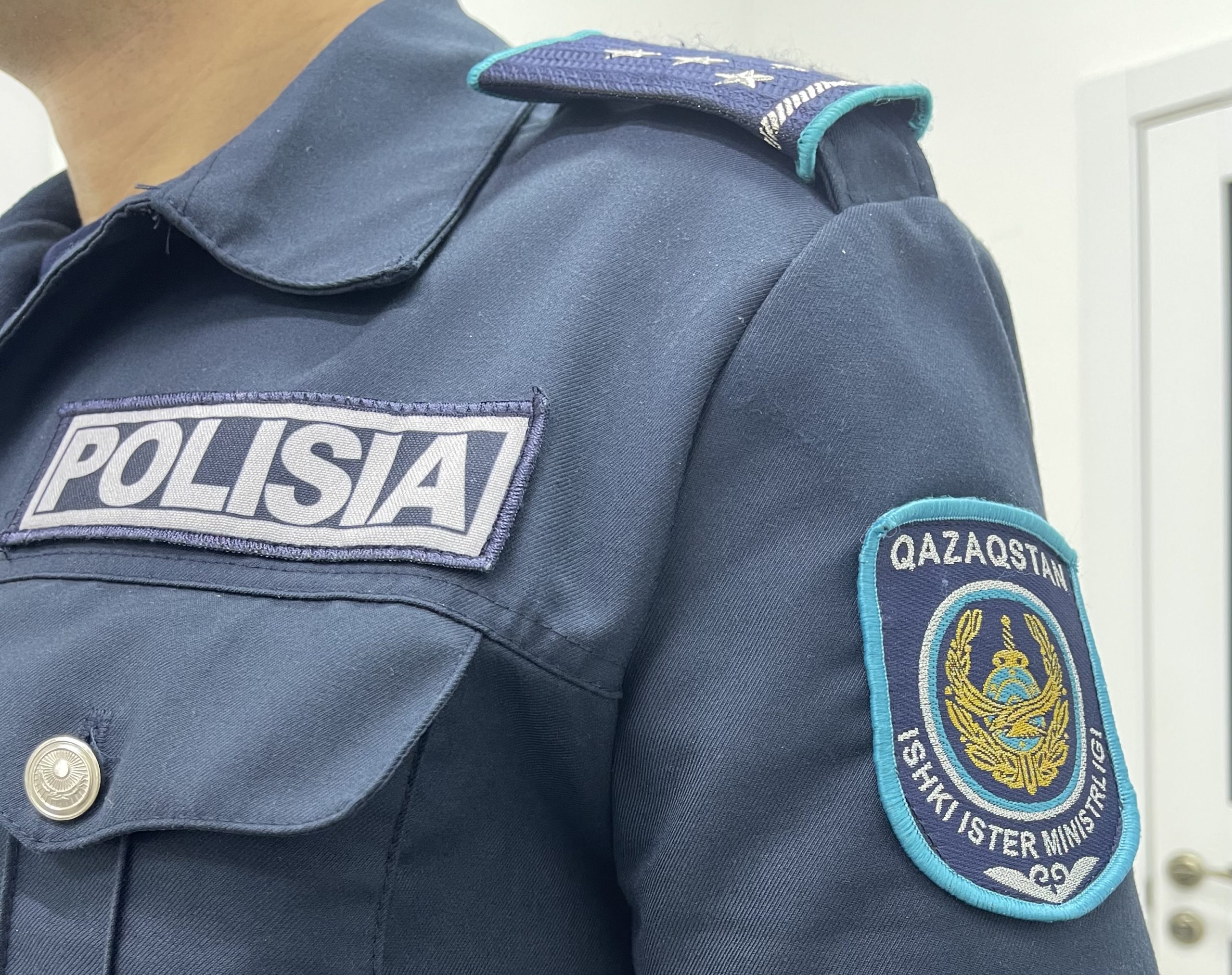 Алматыда супермаркет қызметкеріне агрессия танытқан әйел жауапкершілікке тартылды
