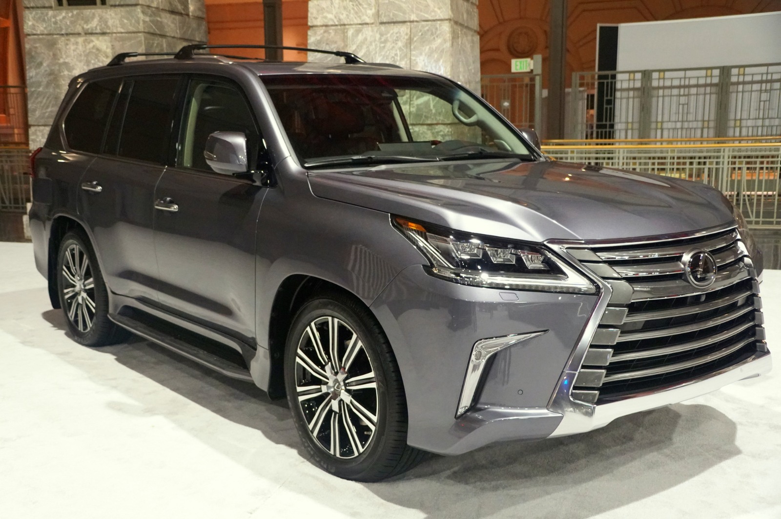 ЖКО-дан кейін Lexus иесіне Alatau City Garant 42,5 миллион теңге төледі