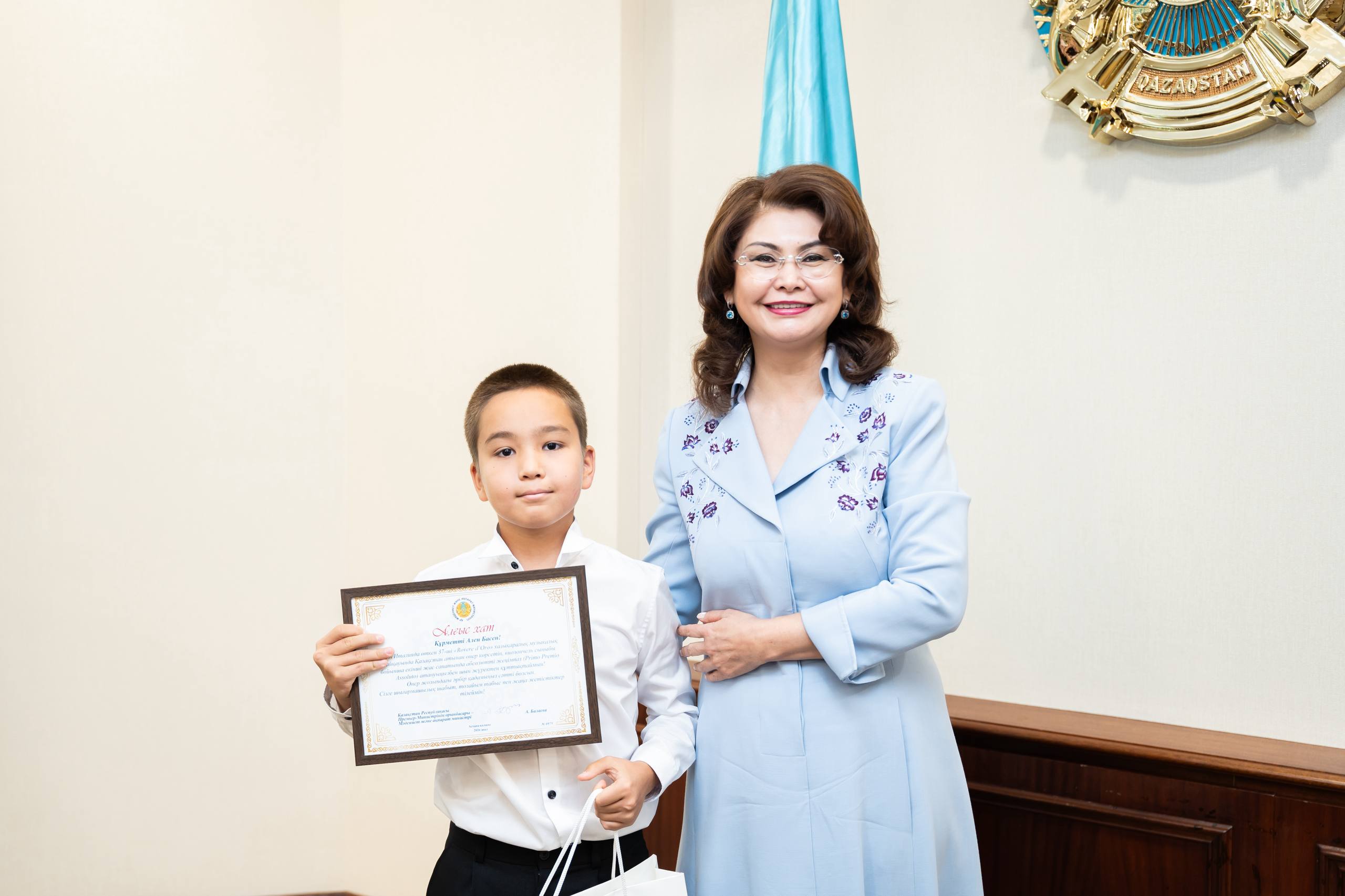Аида Балаева халықаралық музыкалық байқаулардың жүлдегерлерін құттықтады