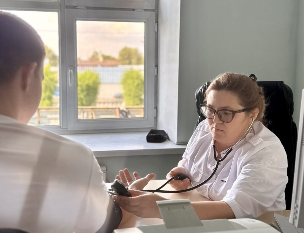 Менингитті қалай анықтауға болады: Алматы дәрігері негізгі белгілерін атады