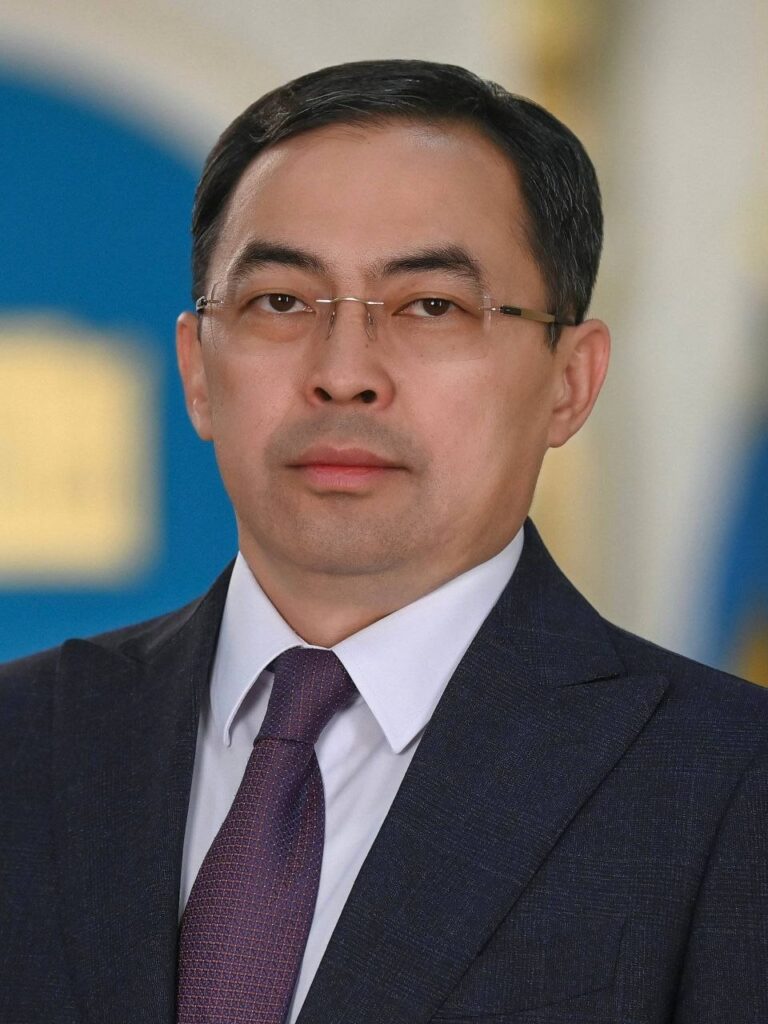 Иллюстрация — Арман Қырықбаев Қазақстанның мәдениет және ақпарат министрі болып тағайындалды
