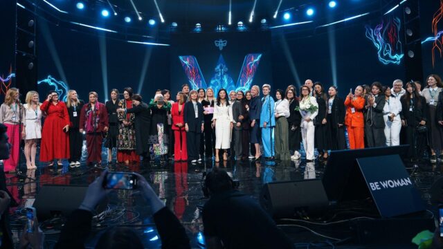 Facebook Live негізін қалаушы, Mosaic браузерін әзірлеушілердің бірі және «Оскар» сыйлығының екі дүркін иегері: Алматыда ЖИ дәуіріндегі болашақ туралы жаһандық диалог өтеді