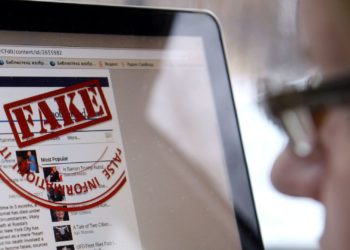Қазақстандық азамат журналист Лұқпан Ахмедияровты жала жапқаны үшін жауапқа тартуды талап етті